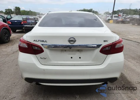 2018 Nissan Altima 2.5 из США, поврежденный, VIN 1N4AL3AP6JC260952